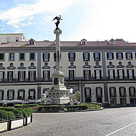 Casa Movie Apartment Napoli Bagian luar foto