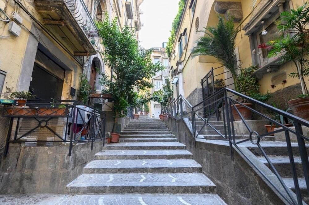 Casa Movie Apartment Napoli Bagian luar foto